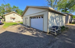 1306 S 2nd Street, Aberdeen, SD 57401