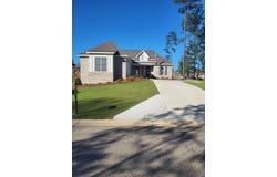 64 Everglades, Hattiesburg, MS 39402