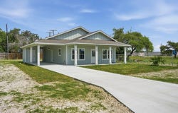 111 Lazy Rd, ROCKPORT, TX 78382