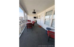 40 Lighthouse Landing, Lake Ozark, MO 65049