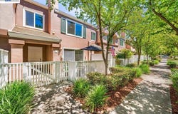 6940 Gregorich Dr, San Jose, CA 95138