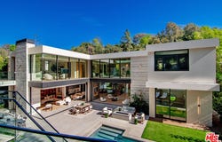2641 Hutton Dr, Beverly Hills, CA 90210