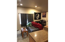 1225 HAYES ST, Eugene, OR 97402