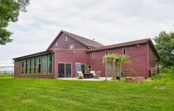 2337 Vintage Lane, St Charles, IA 50240