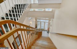 1010 CREST Way, YORK, PA 17403