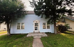 818 S Amherst Street, Perryton, TX 79070