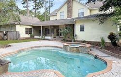 4524 Woodlands Drive, Niceville, FL 32578