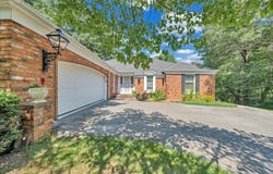 2391 Romar DR, Salem, VA 24153