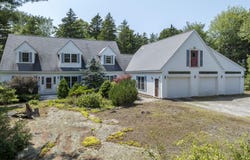 14 Moffat Lane, Boothbay Harbor, ME 04538