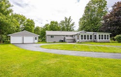 5 State Route 350, Macedon, NY 14502