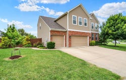 916 Settlers Walk, Brownsburg, IN 46112
