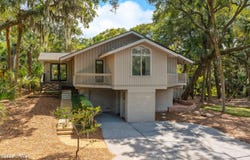4 S Beach Lane, Hilton Head Island, SC 29928
