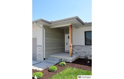 14806 Bruning Street, Bennington, NE 68007