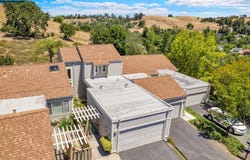 6450 Viewpoint Ct, Martinez, CA 94553