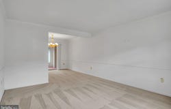 9 GARLAND COURT, CARLISLE, PA 17013