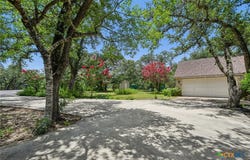 302 Mesa Drive, Wimberley, TX 78676
