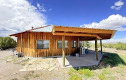 32 Brahman Road, Magdalena, NM 87825