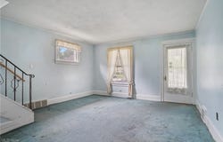 58 Elm Street, Bedford, OH 44146