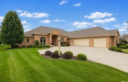 1802 Bent Tree Court, Auburn, IN 46706-9478
