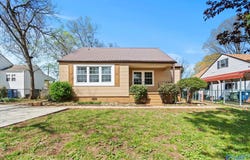 4206 Hawthorne Avenue SW, Huntsville, AL 35805