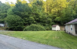 1602 1602 Bennys Branch Rd, Whitewood, VA 24651