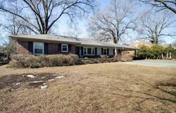 1235 CHERRY Rd, Memphis, TN 38117