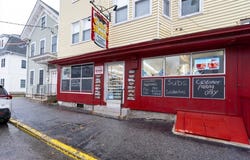 169-171 Salem St, Lowell, MA 01854
