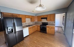 715 E 193rd Place, Glenwood, IL 60425