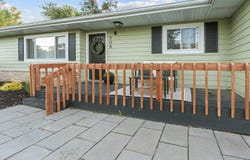 708 E Mccracken Road, Ozark, MO 65721