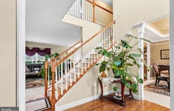 710 Yankee Lane, Harrisburg, PA 17112