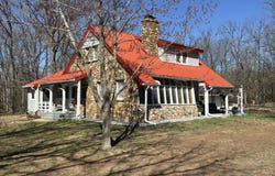 942 N Dade 131, Arcola, MO 65603