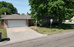 5807 S 83rd Pl, Tulsa, OK 74145