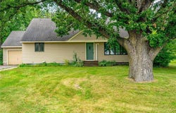 610 Carol Avenue, Mora, MN 55051