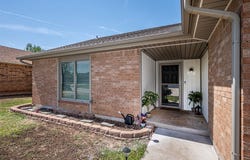 8421 Woodhue Drive, Oklahoma City, OK 73135