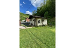 29 Knob Fork Street, Pikeville, KY 41501
