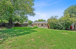 3207 Whitepine DR, Austin, TX 78757