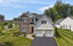 90 Legacy Court, Freehold, NJ 07728
