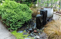2073 LAKE WIND Dr, Eugene, OR 97408