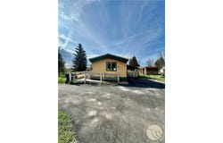 108 4th Avenue E, Ryegate, MT 59074