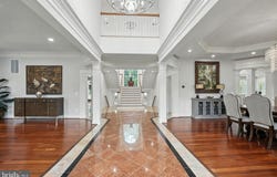 2506 COULTER LANE, OAKTON, VA 22124