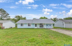 3104 Sandlin Road SW, Decatur, AL 35603