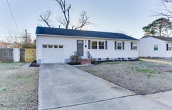 18  Clemwood Pky, Hampton, VA 23669