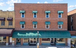 522 N. Main St, Hillsville, VA 24343