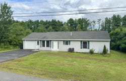 28 Pleasant Hill Drive, Waterville, ME 04901