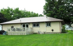 415 Pine Street, Osage, IA 50461