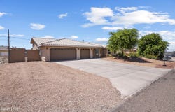 2816 Hidden Valley Dr, Lake Havasu City, AZ 86404