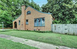609 Nacogdoches Street, Jacksonville, TX 75766