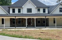 5098 Gwendolyn Court NW, Acworth, GA 30101