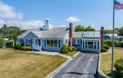 33 Hedge Row, West Yarmouth, MA 02673