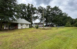 0 Henderson Lane, Lowndesboro, AL 35160